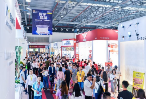 巅峰引爆，第23届古镇灯博会开启开春采购第一站